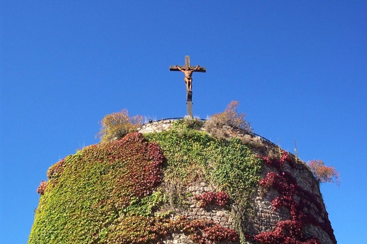 Croix de la tour d'Auxois - Saulieu