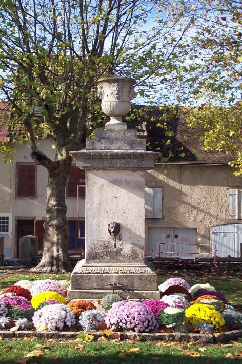 Dernière fontaine pompe de Saulieu