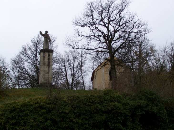 St Siméon et la chapelle - Saulx-le-Duc