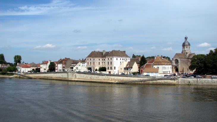 LA SAÔNE A SEURRE