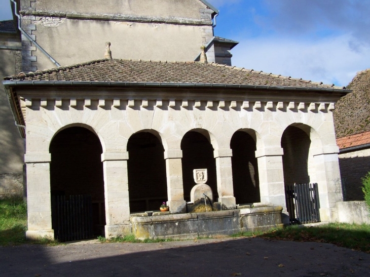 Le lavoir - Urcy