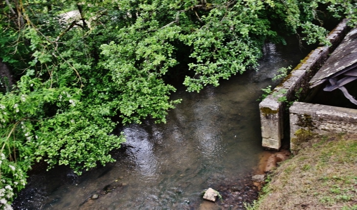 Le Lavoir - Arquian