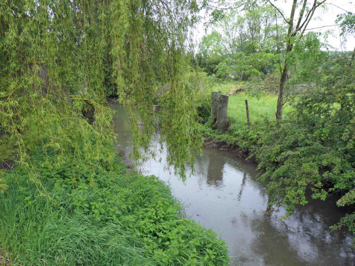 Services de proximité dans l'ancienne balance publique - Brinon-sur-Beuvron