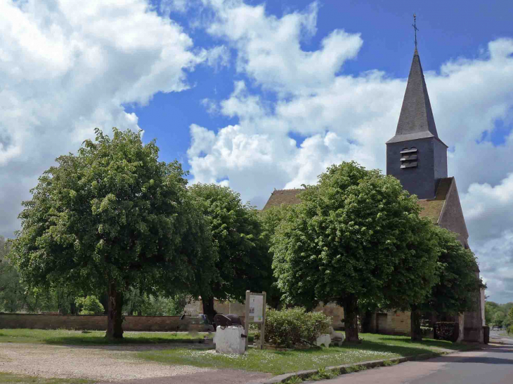 L'église - Dompierre-sur-Nièvre