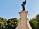 Photo précédente de Donzy Monument aux Morts