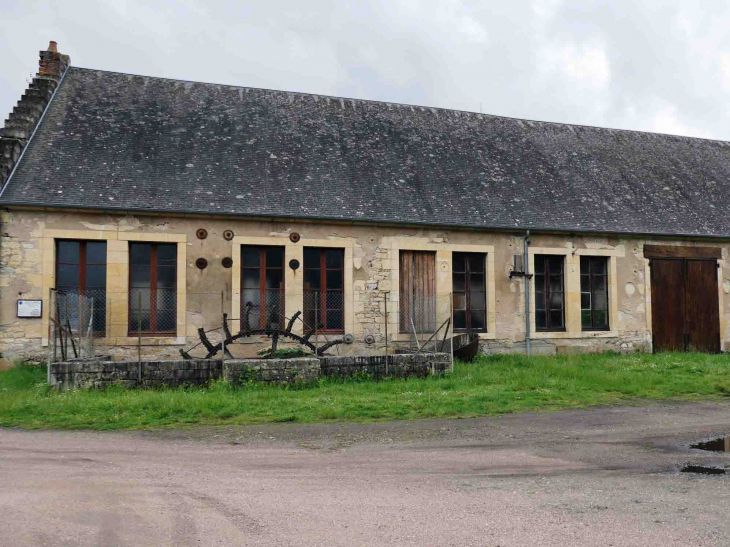 Les Forges Royales : les ateliers - Guérigny