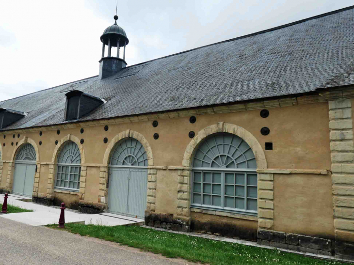 Les Forges Royales : les ateliers - Guérigny