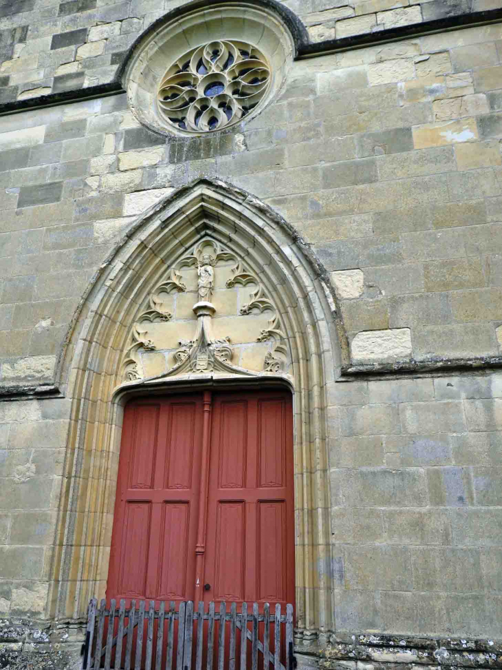 La porte de l'église - Héry