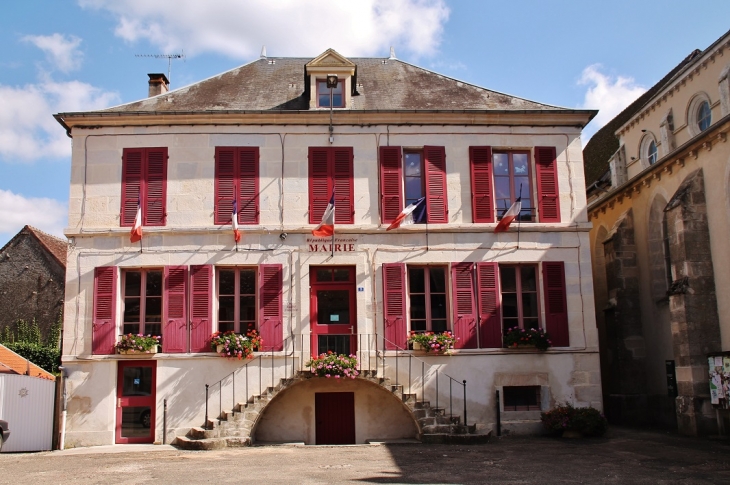 La Mairie - La Chapelle-Saint-André