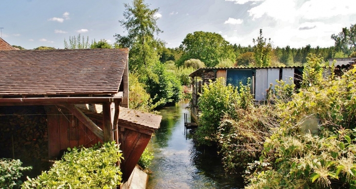 Le Lavoir - La Chapelle-Saint-André