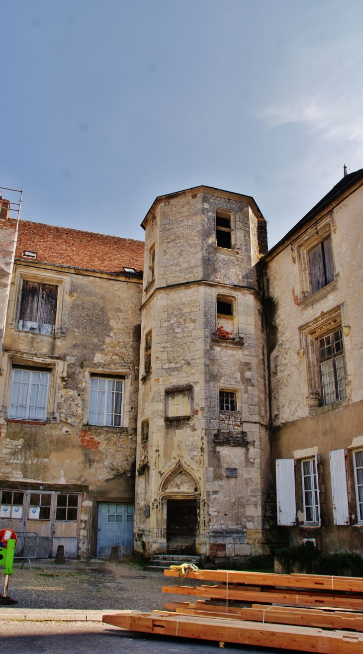  - La Charité-sur-Loire