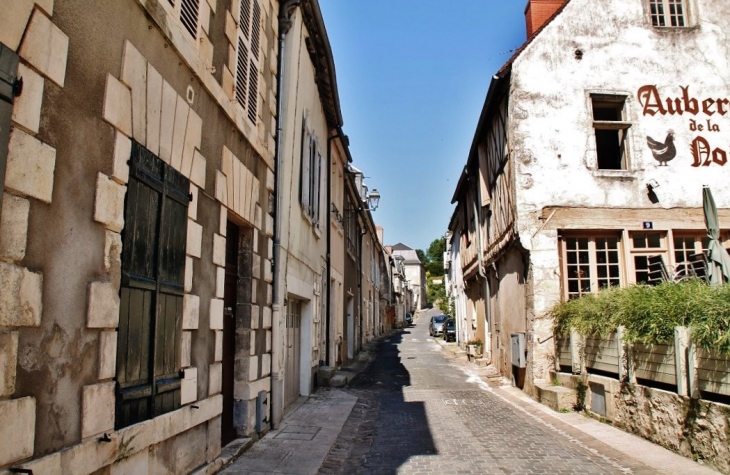  - La Charité-sur-Loire