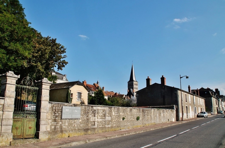  - La Charité-sur-Loire