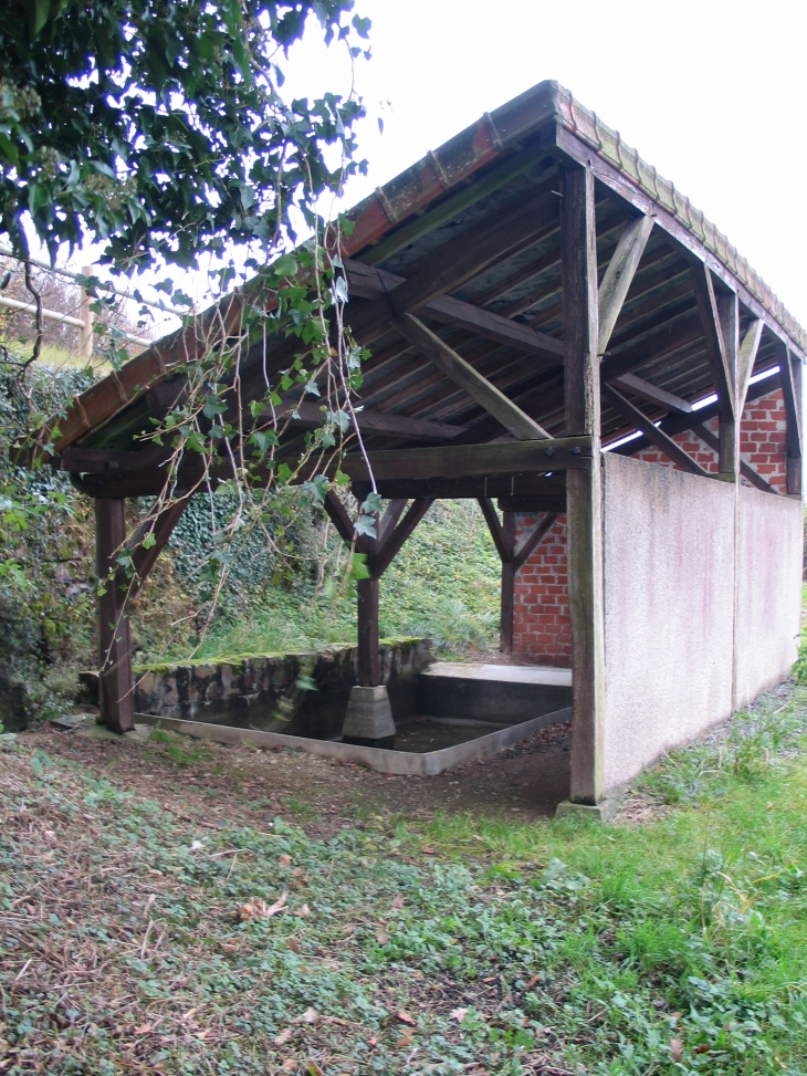 Le lavoir - Larochemillay