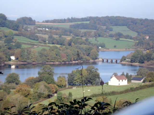 Pont du lac du Crescent - Marigny-l'Église