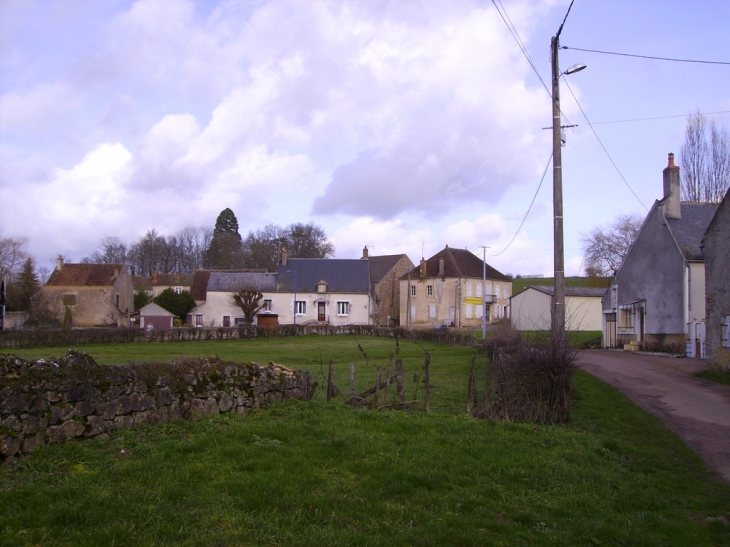 Poste de monceaux le comte - Monceaux-le-Comte