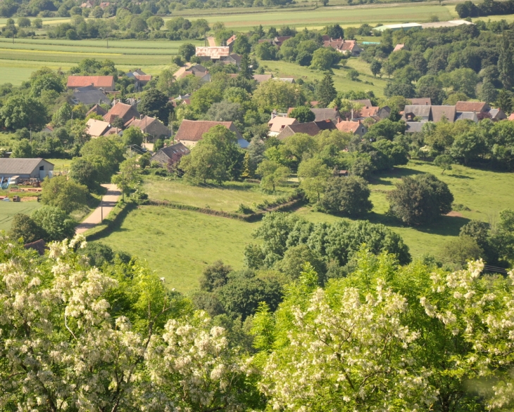 Noison vu de la Butte de Montenoison