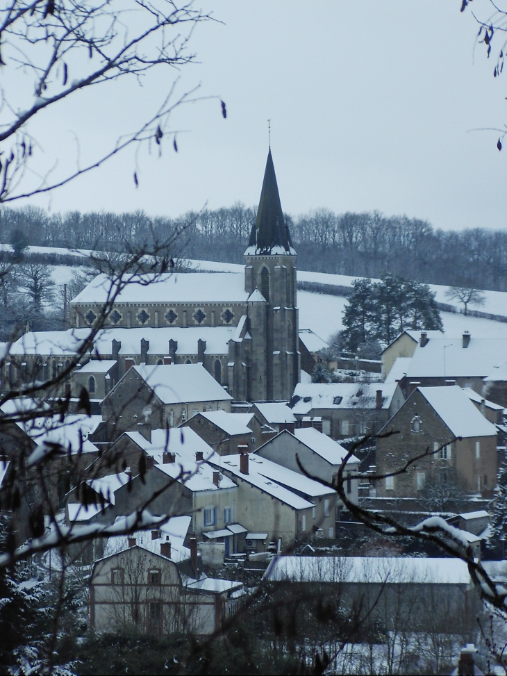 Montreuillon sous la neige, vue de la rigole