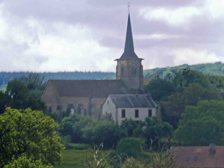 Vue sur l'église - Neuilly