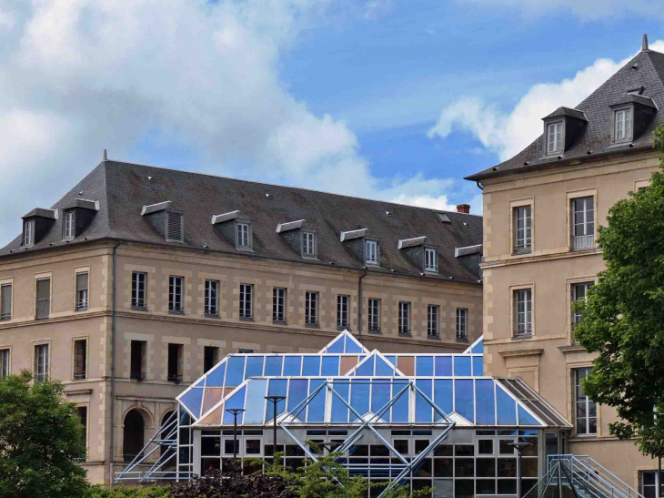 Centre culturel Jean Jaurès ancien couvent des Ursulines - Nevers