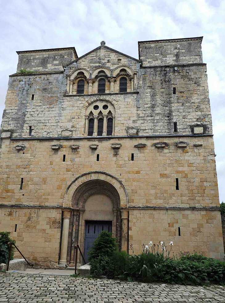 L'église romane Saint Etienne - Nevers