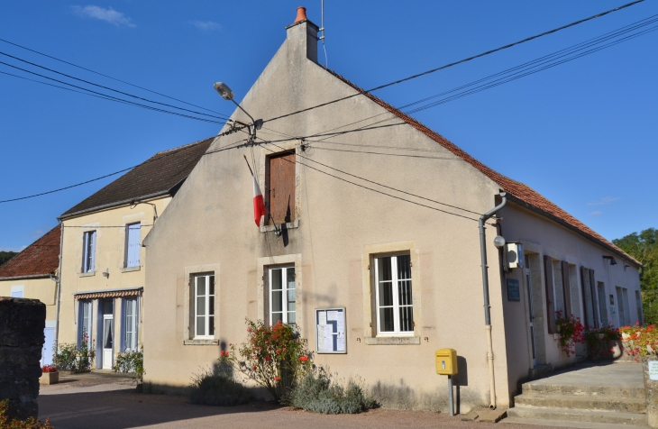 Mairie - Nuars