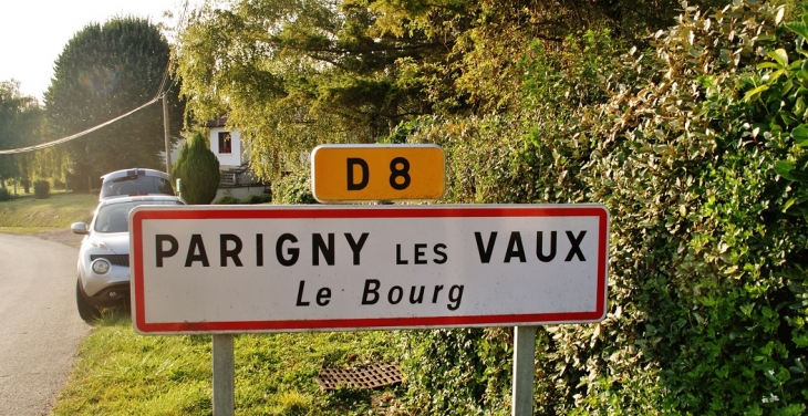  - Parigny-les-Vaux