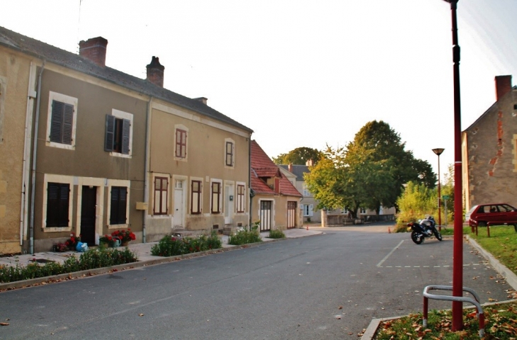  - Parigny-les-Vaux