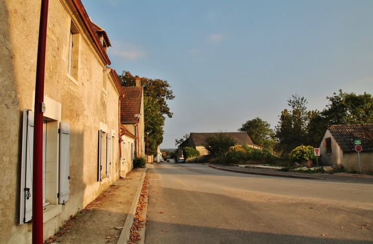  - Parigny-les-Vaux