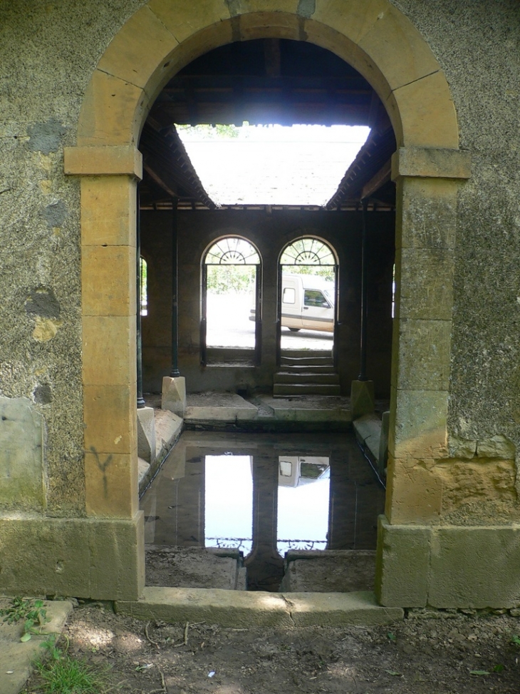 Premery - Lavoir - Prémery