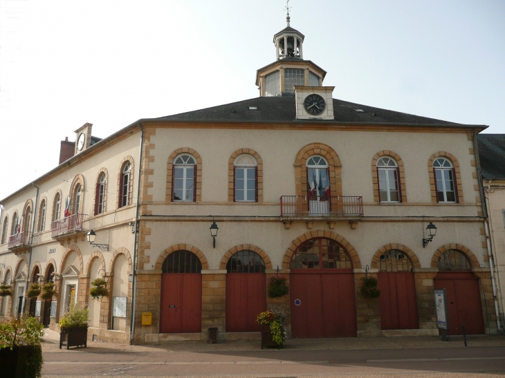 La mairie - Prémery