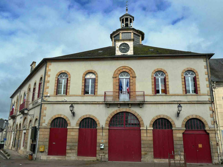 La mairie - Prémery