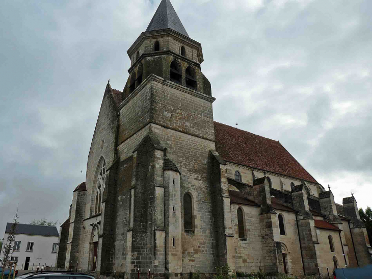 La collégiale - Prémery