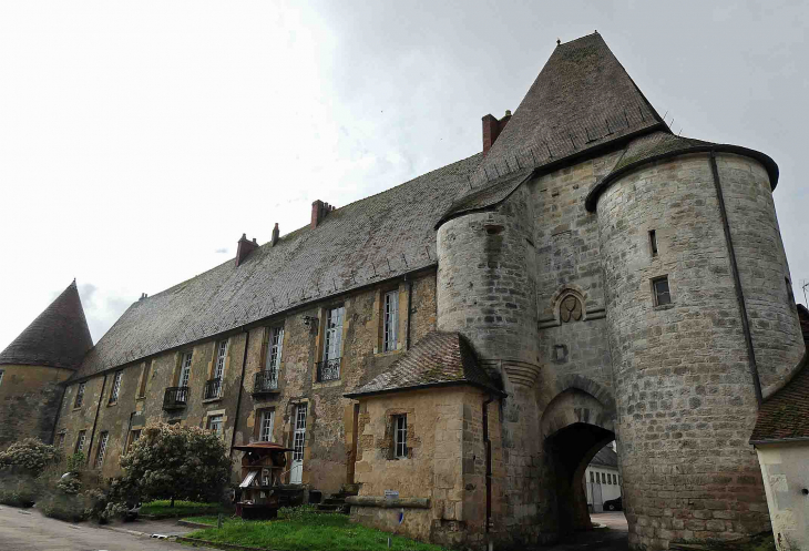 Le château - Prémery