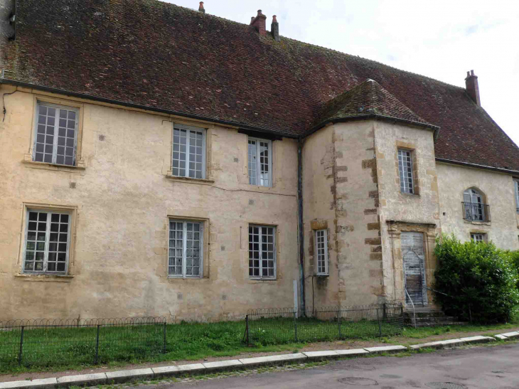 Le château - Prémery