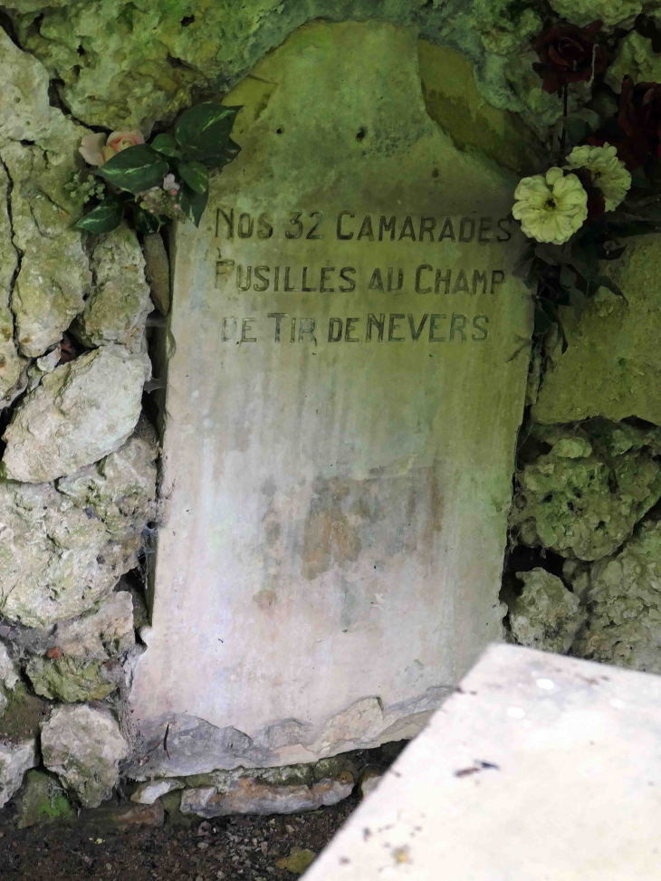 L'a chapelle Notre Dame du Charme : là la mémoire des Résistants - Saint-Bonnot