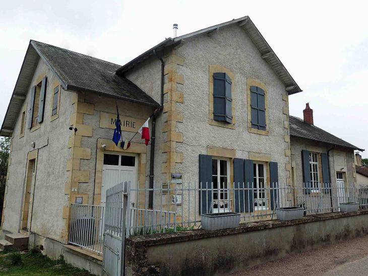 La mairie - Saint-Firmin