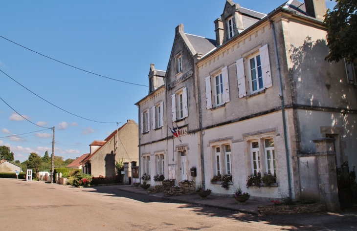 La Mairie - Saint-Malo-en-Donziois