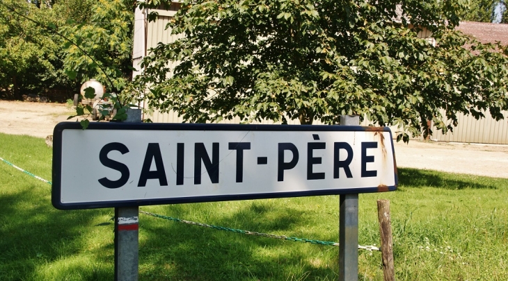  - Saint-Père