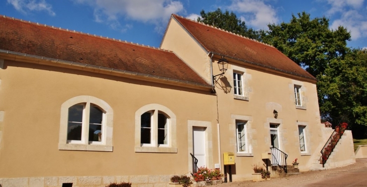 La Mairie - Sainte-Colombe-des-Bois