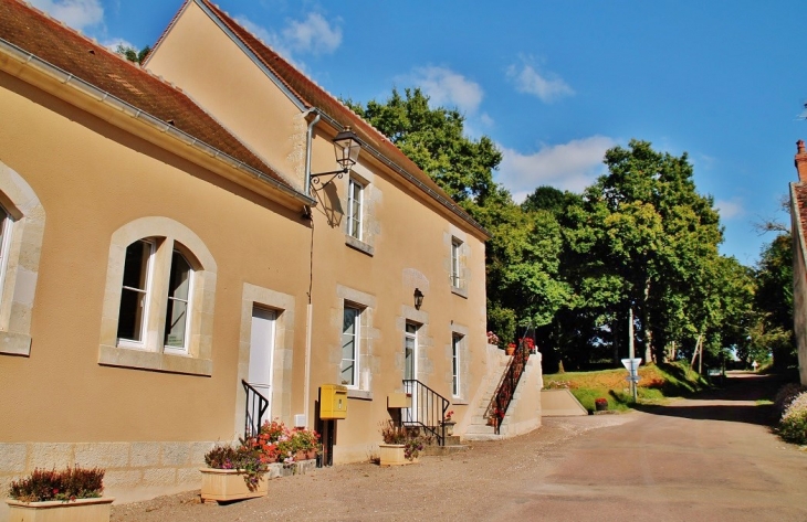 La Mairie - Sainte-Colombe-des-Bois