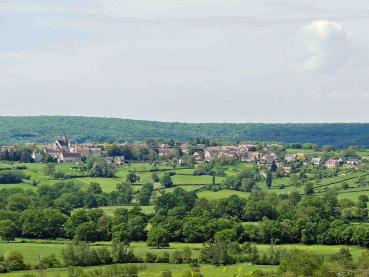 Vue d'ensemble du village - Tannay