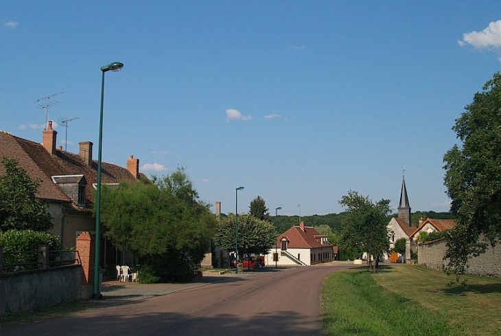 Vue du village - Toury-Lurcy