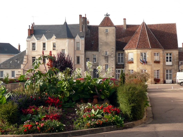 L'Hotel de ville - Varzy