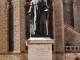 Statue dédiée a Jacques Dupin