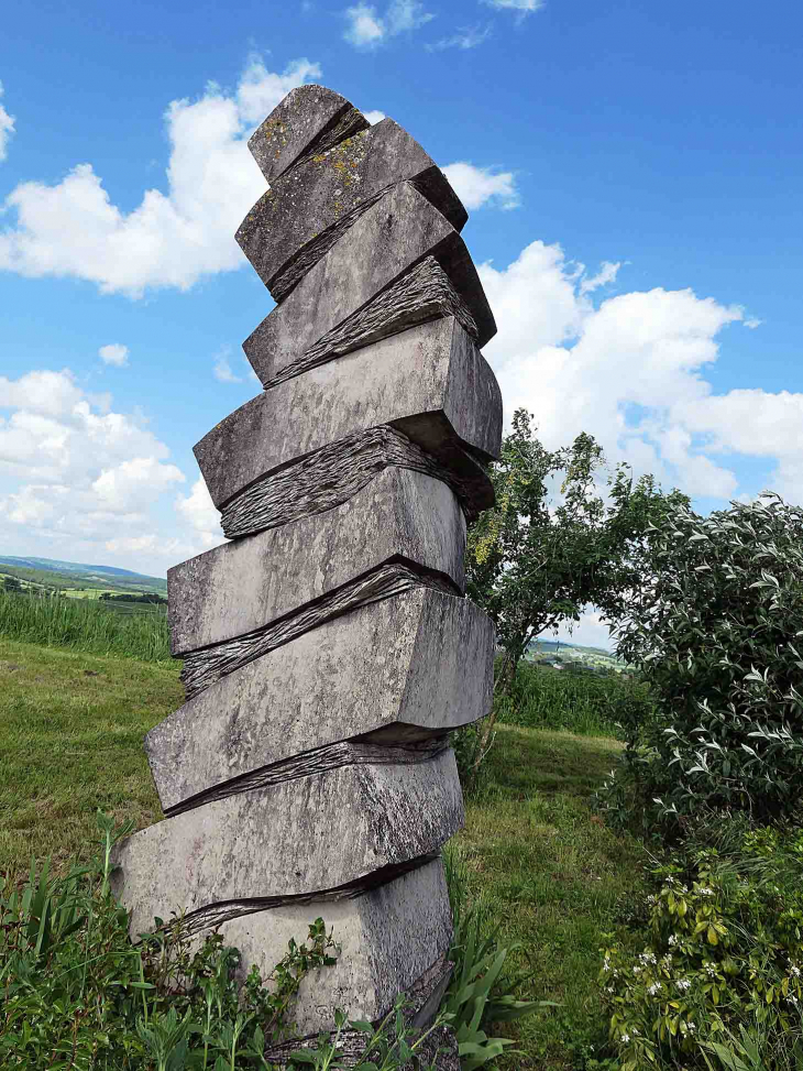 Art contemporain: le flotage du bois - Vitry-Laché