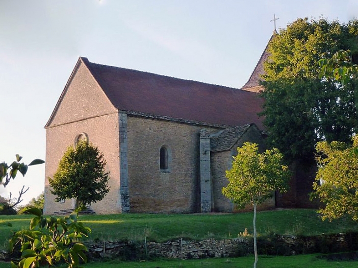 L'église - Berzé-le-Châtel