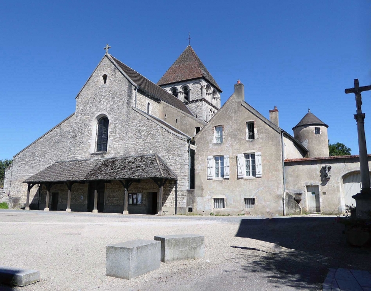 Place de l'église - Chagny