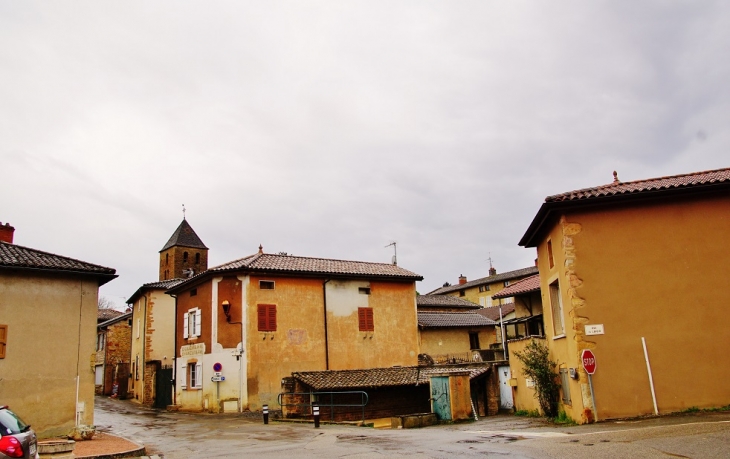 Le Village - Chaintré