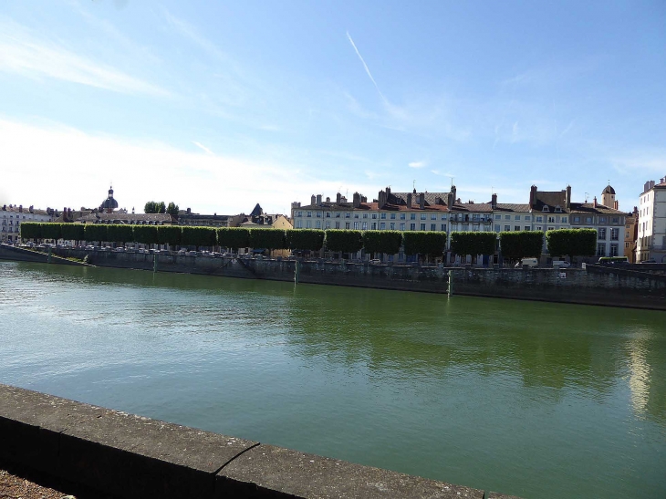 Les quais de la Saône - Chalon-sur-Saône